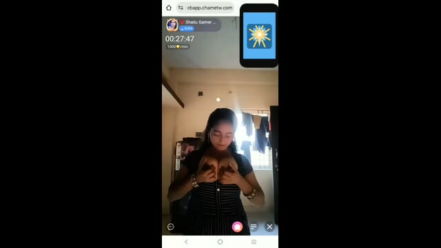 Telugu HOt Girl Shailu Boobs Show In Paid Video Call Show