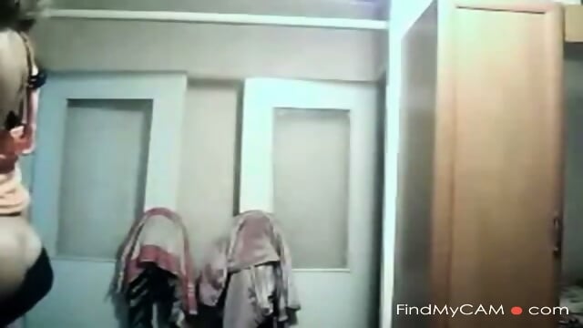 Webcam Girl Masturbating Solo
