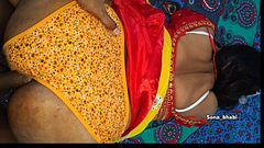 Desi Bhabhi in a yellow saree goes to the tailor’s house and his dick goes in her juicy pussy.