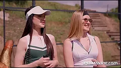 sexe doux , Private com - after a Sweaty Game of Padel, Una Fairy needs some Anal : Reaction