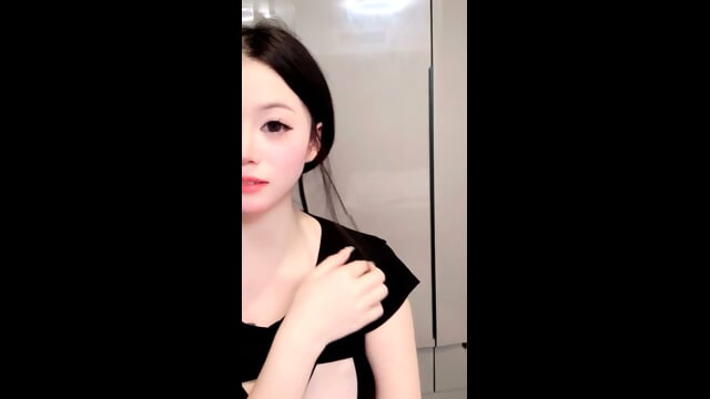 å°å°é±¼å¢ 13 Gangbang