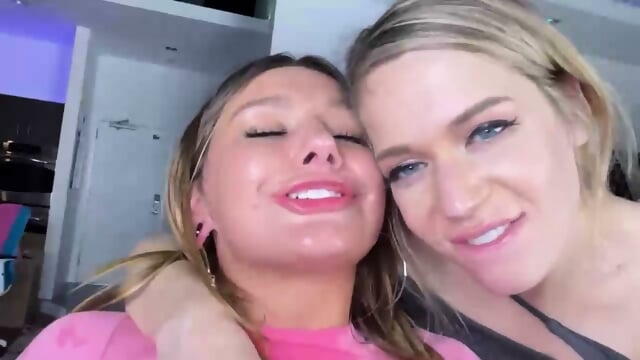 Best Friends Have Each Other S Holes