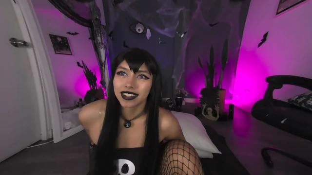 Raven Witch StripchatVR 2026 10 04T20 33 24 03 00 180 LR