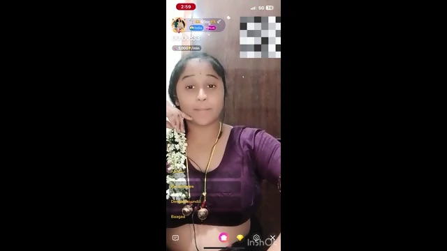 Telugu Chamet girl shows big laddoos on live chat