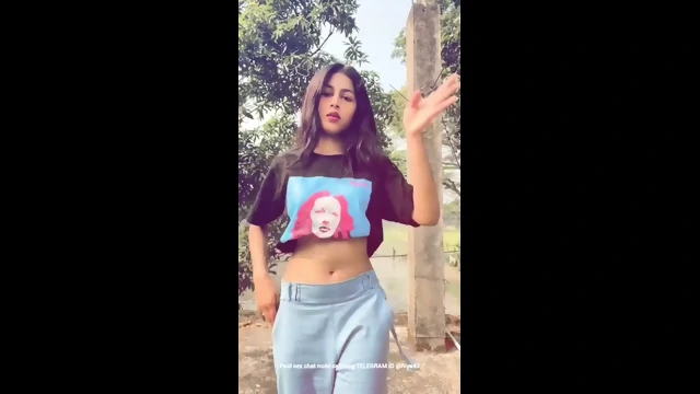 Bengali GIrl Showing Fingering & Masturbating