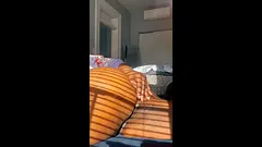Big ass ebony girl welcomes deepthroat cum