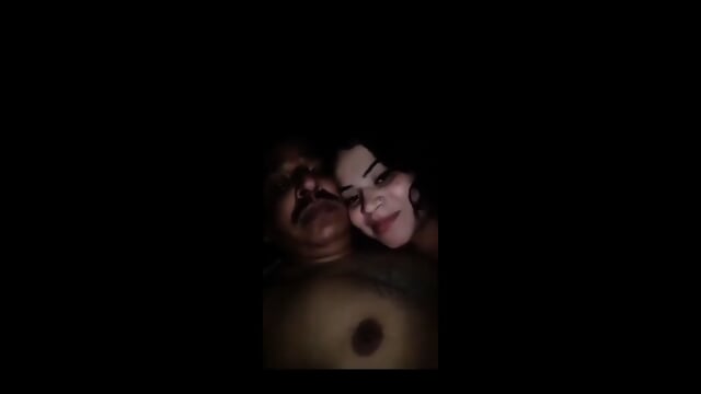 Pakhtoon Husband Wife Kissing Or Sexy Romance Krty Huway