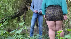 Mutual masturbation outdoors with a voluptuous stepmother and her wet pussy