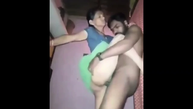 Horny Mature Village Aunty Ki Khade Khade Kiya Hard Chudai